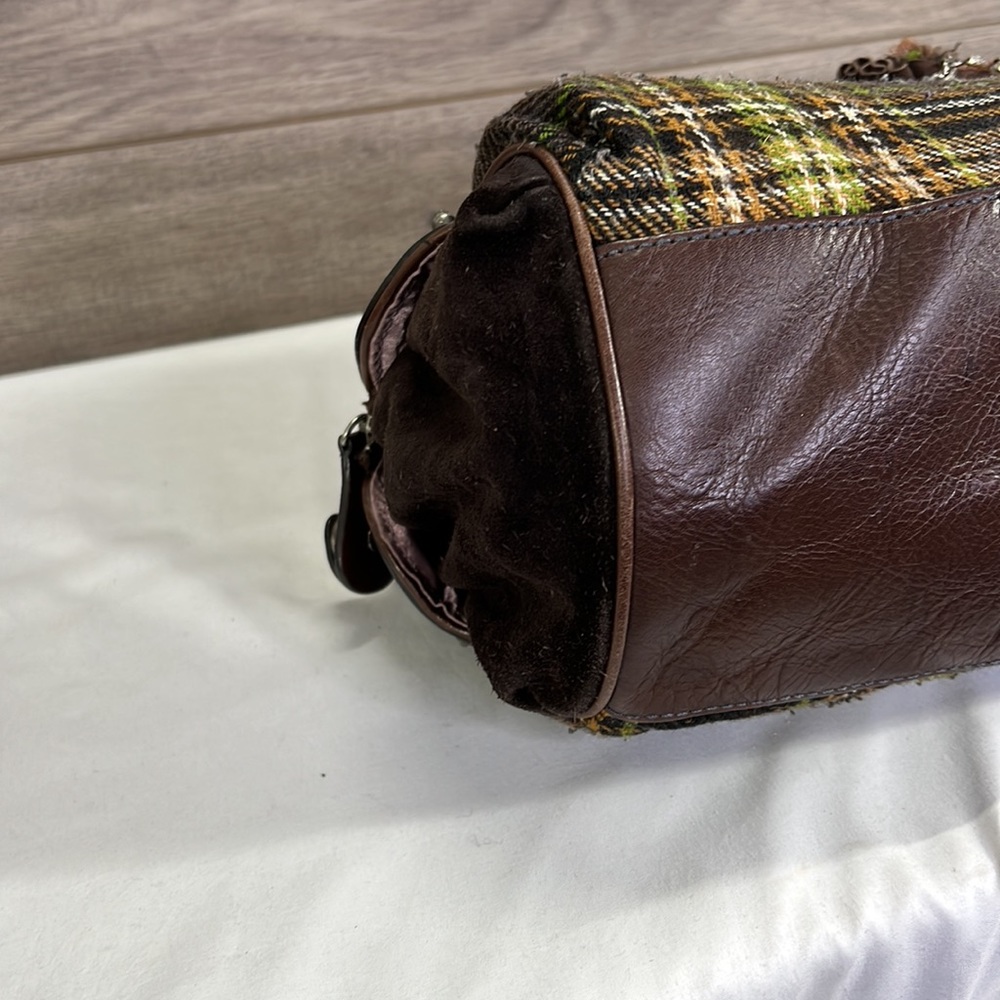 Juicy Couture Green and Brown Plaid Bowler Bag with Flower - Picture 8 of 9